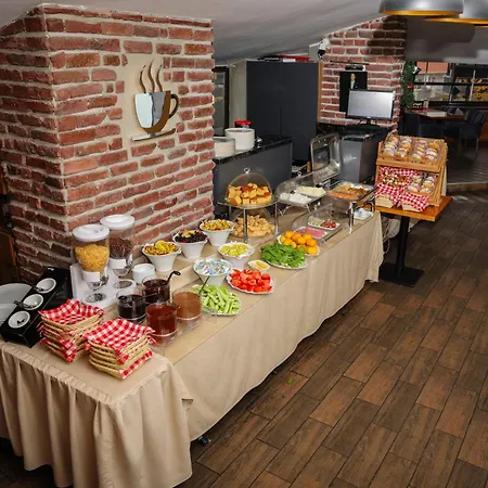 Mds Bed & Breakfast 3*