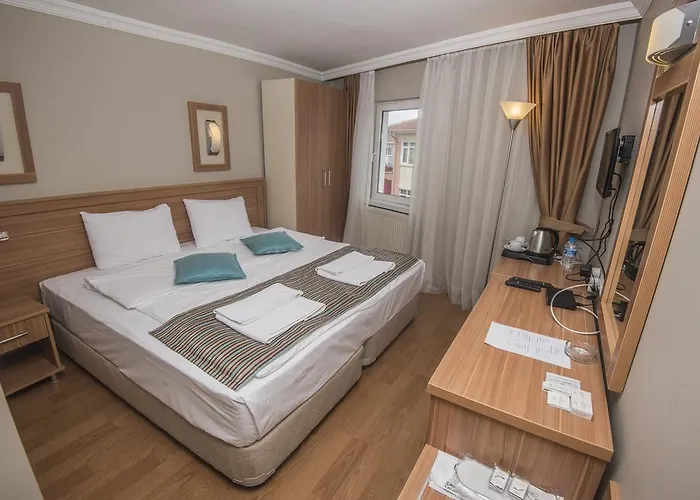 Mds Oda ve Kahvaltı 3*